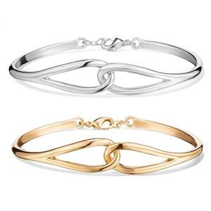 AVON "METAL TWIST" INTERLOCKING BRACELET (GOLDTONE) ~ NEW SEALED!!!